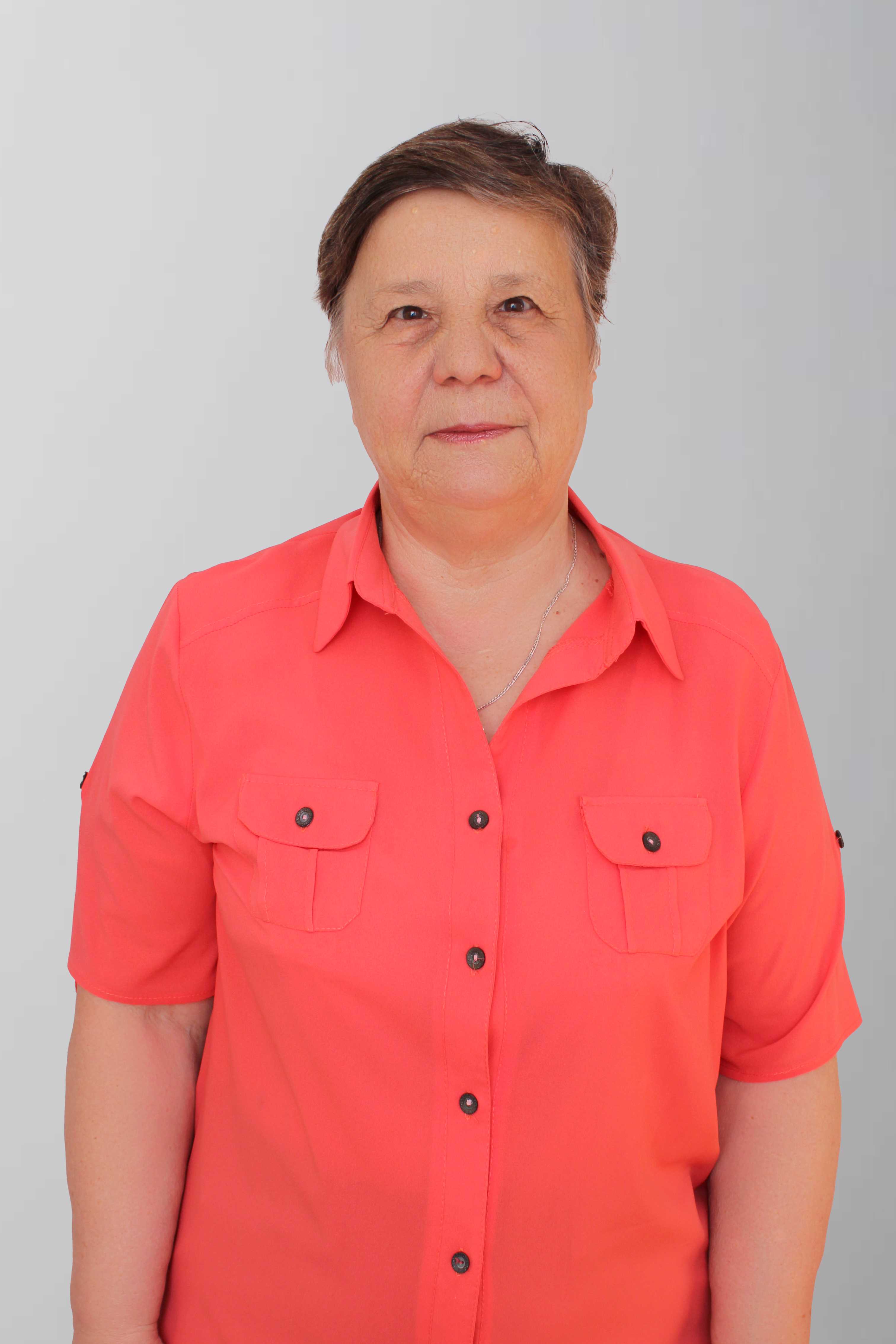 Михалева Лидия Никитична.